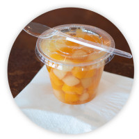 Coupe à dessert en plastique pas chère avec cuillère en plastique
