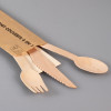 Couverts bois pratiques pour voyager.