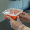 Emballages alimentaires en PET et autres matériaux.
