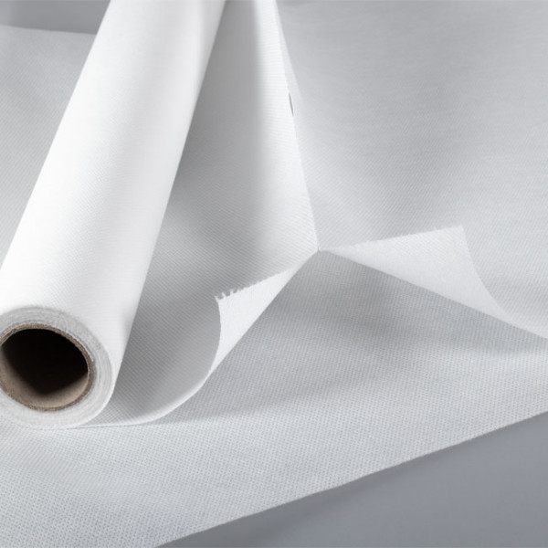 nappe blanche pré-découpée spunbond F5020BLA, nappe en intissé spunbond blanche en rouleau 1.20 x 50 m, nappe blanche pré-découpée spunbond F5020BLA.